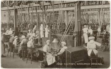 workers in the fuse factory woolwich arsenal 